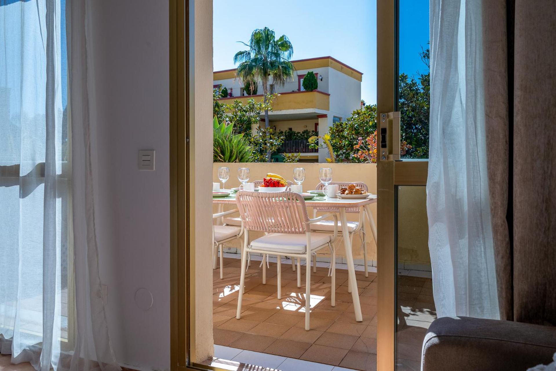 Oleholidays 217 Romana Playa Junto Al Mar * Marbella