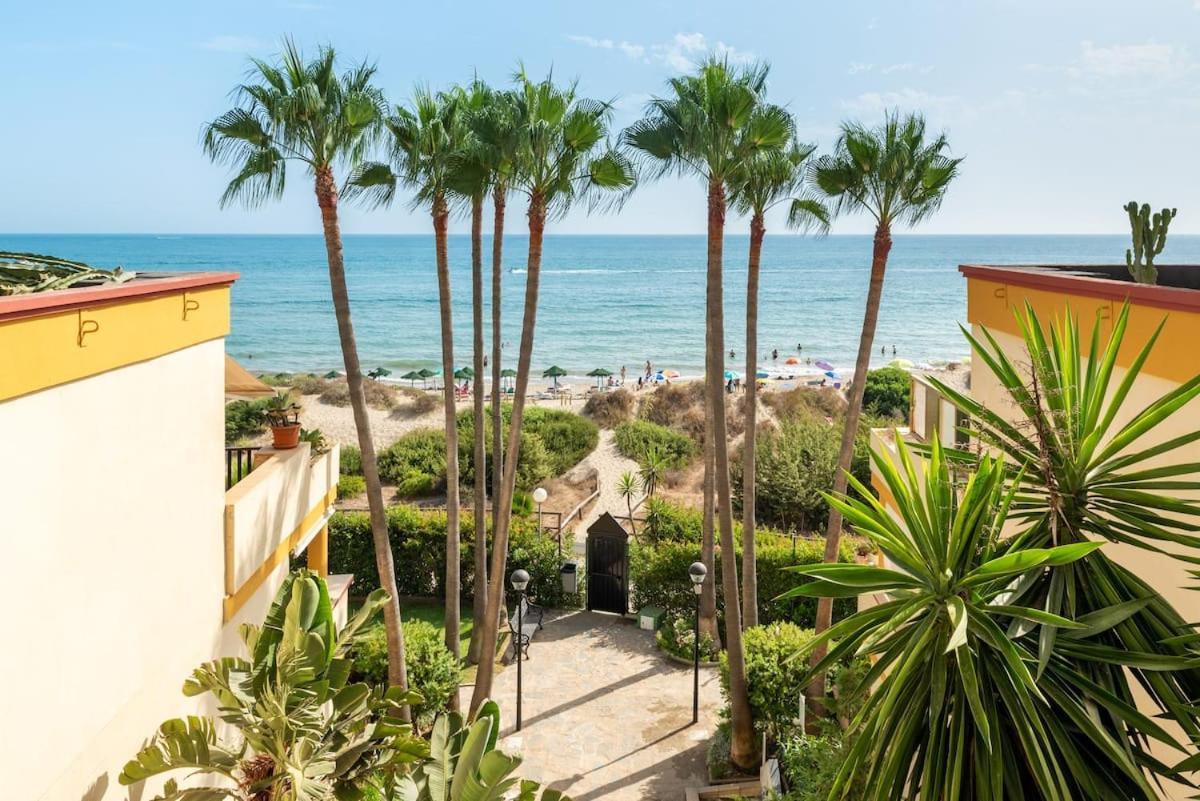 Oleholidays 217 Romana Playa Junto Al Mar Apartemen Marbella